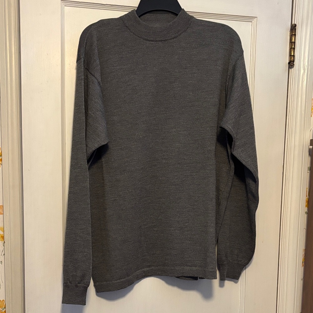 Bachrach Charcoal Merino Wool Sweater
